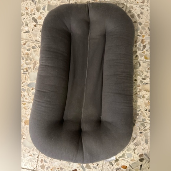 Snuggle Me Organic Infant lounger - Picture 1 of 3